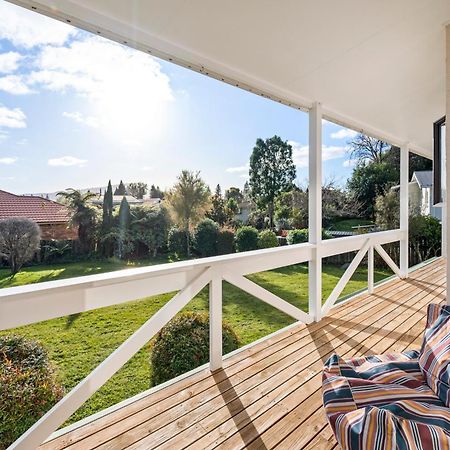 Family Perfect, Winter Getaway, Secure Yard, Parking, Mountain Bikes, Arcade Villa Rotorua Exteriör bild