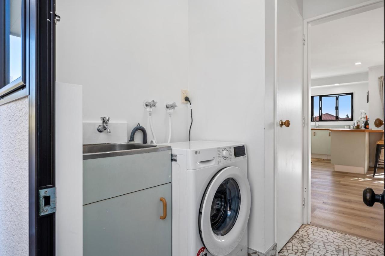 Family Perfect, Winter Getaway, Secure Yard, Parking, Mountain Bikes, Arcade Villa Rotorua Exteriör bild