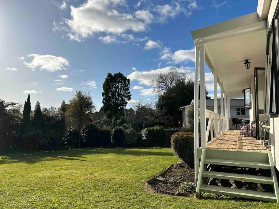 Family Perfect, Winter Getaway, Secure Yard, Parking, Mountain Bikes, Arcade Villa Rotorua Exteriör bild